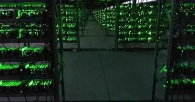 A modern mining farm exemplifying the synergy of hosting solutions that counterbalance hardware price volatility